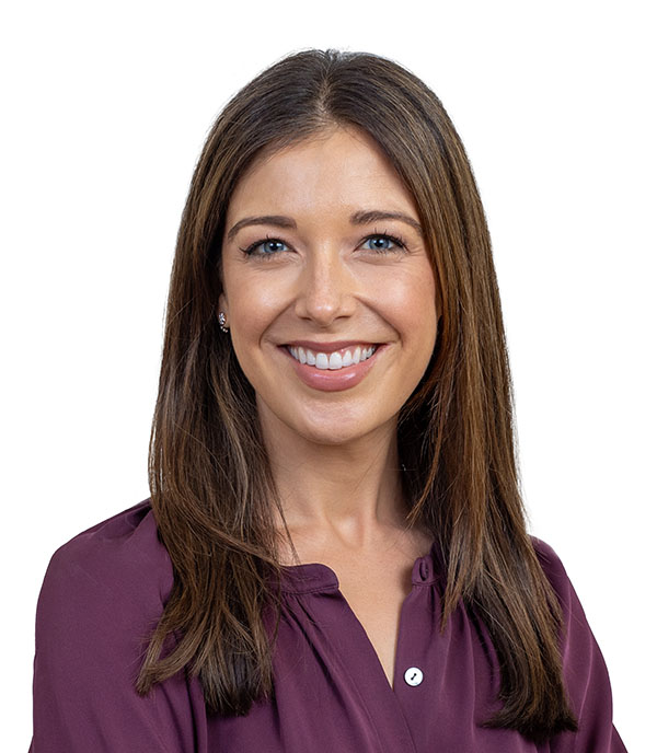 shannon halloway headshot